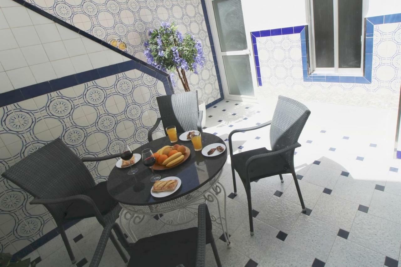 Big Apartment With Unique Patio Near Santa Barbara Castle Alicante Eksteriør bilde