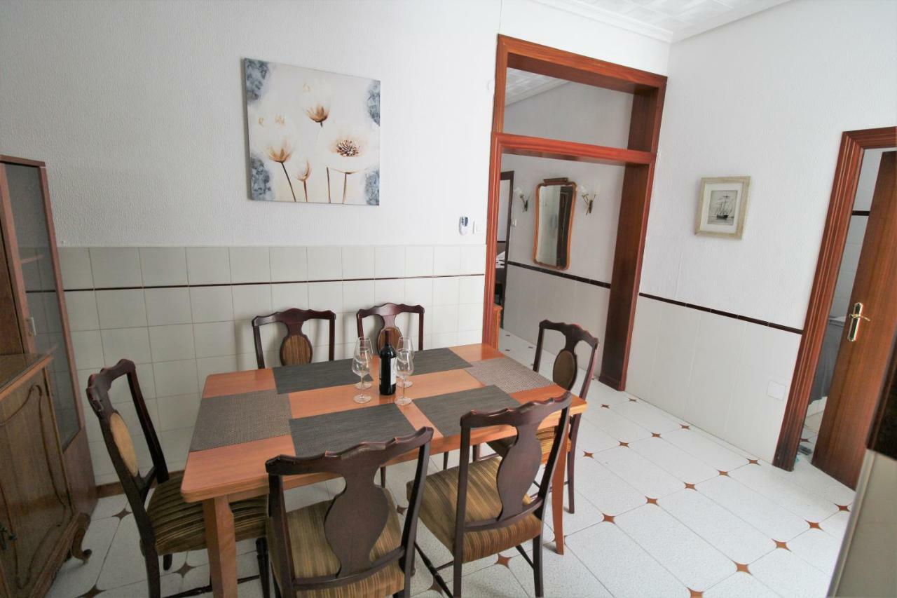 Big Apartment With Unique Patio Near Santa Barbara Castle Alicante Eksteriør bilde