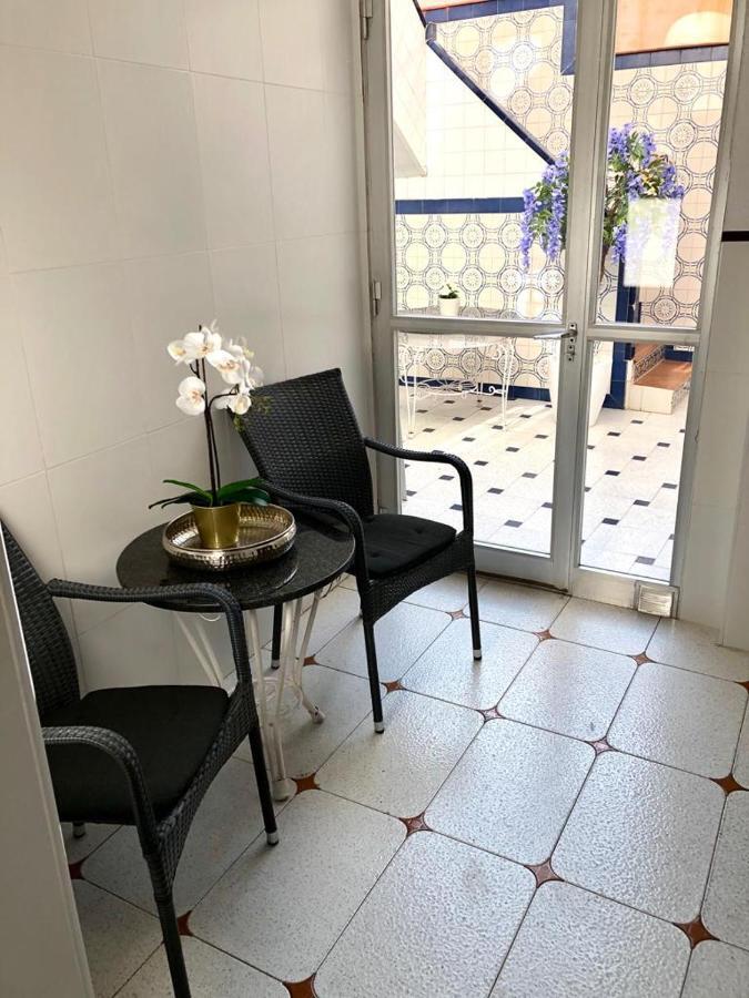 Big Apartment With Unique Patio Near Santa Barbara Castle Alicante Eksteriør bilde