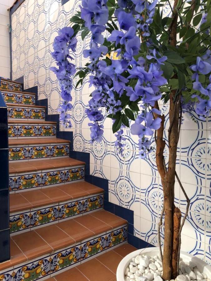 Big Apartment With Unique Patio Near Santa Barbara Castle Alicante Eksteriør bilde