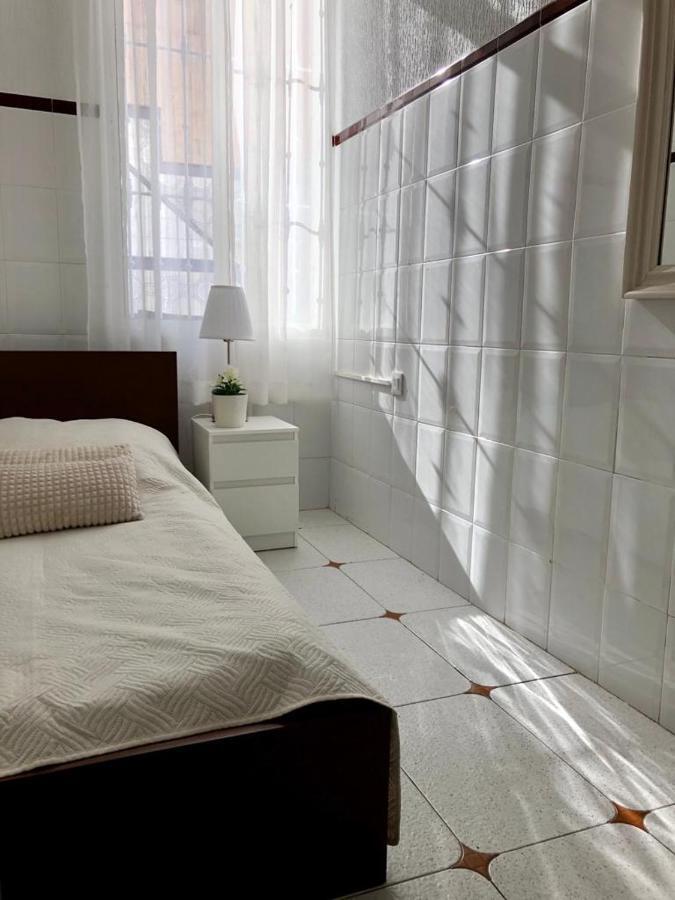 Big Apartment With Unique Patio Near Santa Barbara Castle Alicante Eksteriør bilde