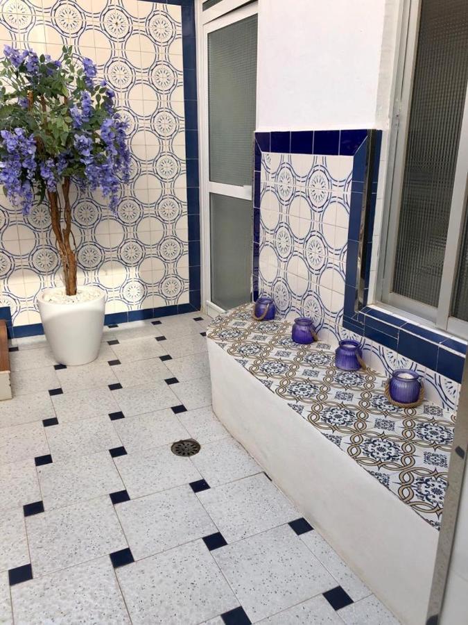 Big Apartment With Unique Patio Near Santa Barbara Castle Alicante Eksteriør bilde